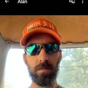 Meet your Posher, Alan